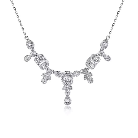 Swarovski Crystals The Lluvia Pave Necklace - Picture 1 of 6